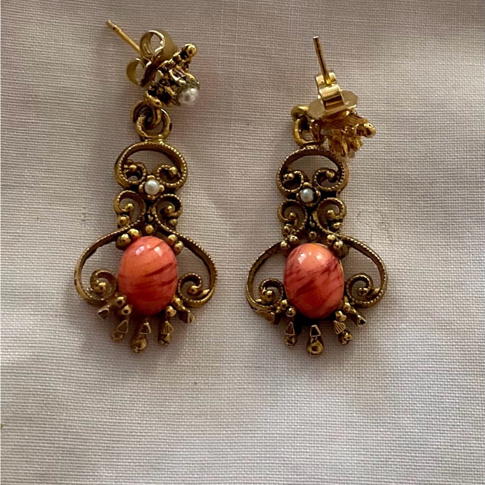 Vintage Avon Art Deco studs w/ drop, marbled salmon cabachon & tiny faux pearls